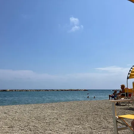 Aria Luce Mare דירה